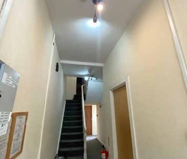 1 bedroom house of multiple occupation to rent - Photo 5