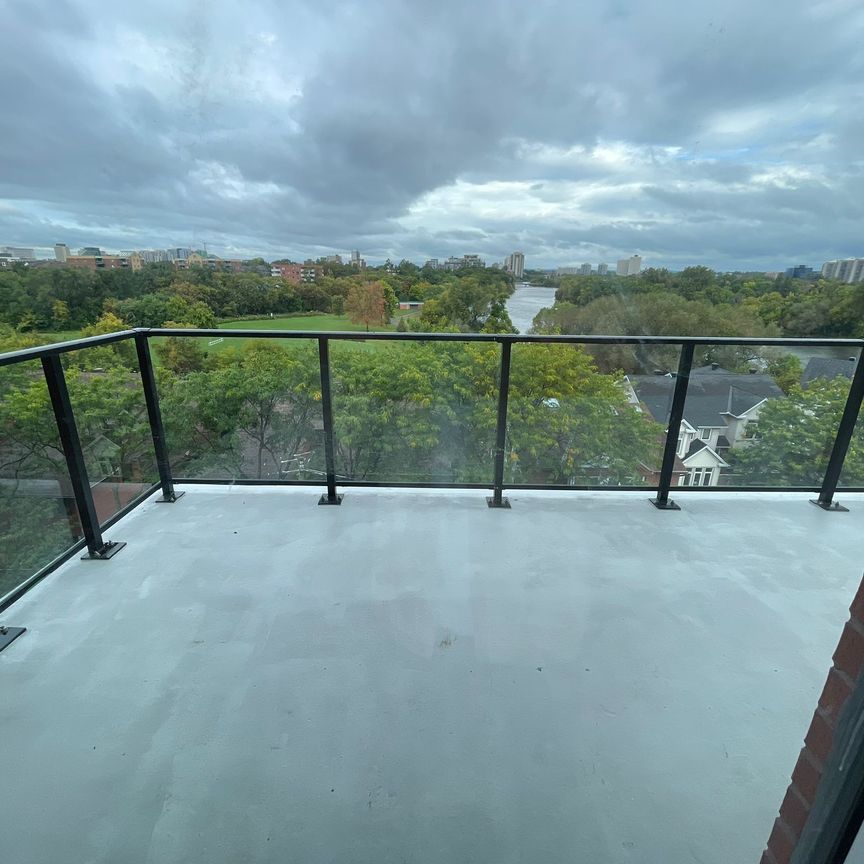 Flex Balcony - 36 Robinson - Photo 1