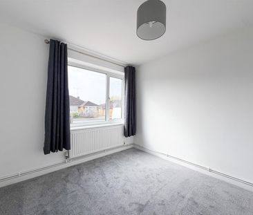 Canterbury Walk, Cheltenham GL51 3HG - Photo 3