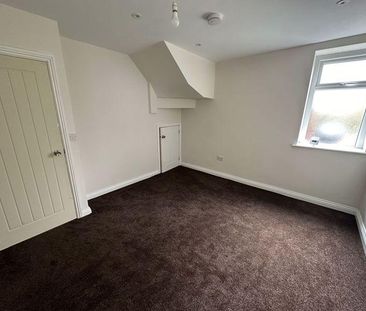 2 bedroom detached bungalow to rent - Photo 5