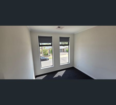 28 Beatty Ave, Hillcrest, SA 5086 - Photo 5