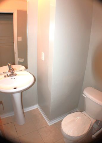 For Lease - 10 Vanderbrink Drive Unit# A, Brampton, Ontario - Photo 5