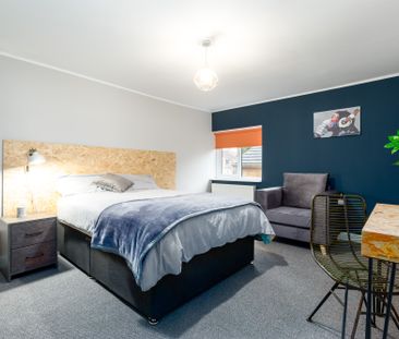 16 Barnes Road - Photo 2