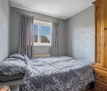 2 bedroom semi-detached house to rent - Photo 5