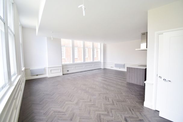 Tower Building, Water St, L3, Liverpool - Photo 1