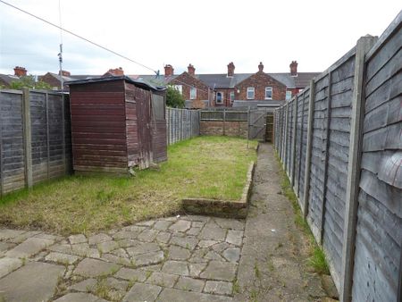 3 bedroom house to rent - Photo 2