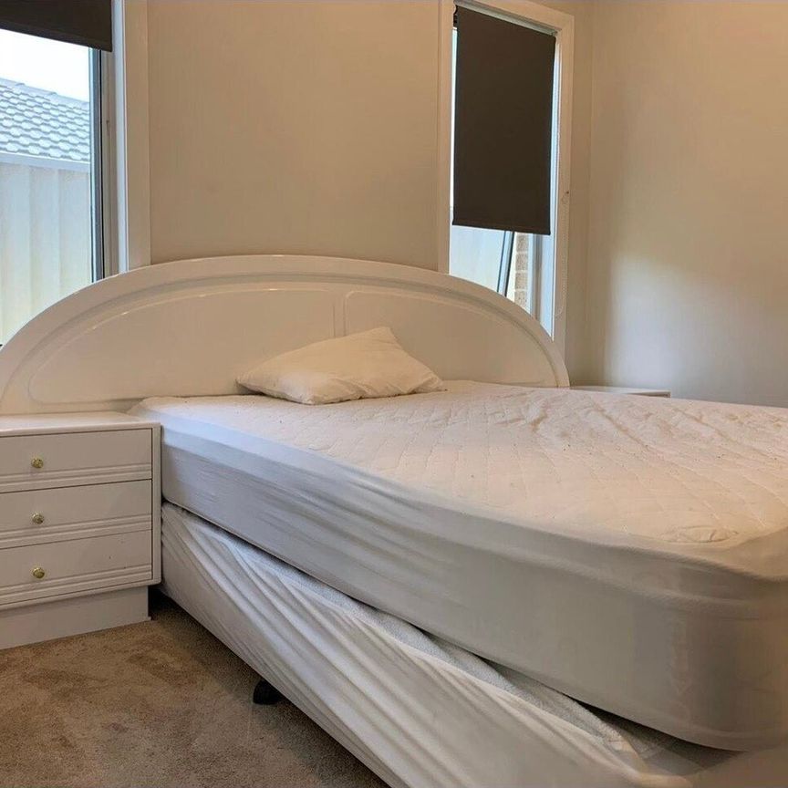 Gregory Hills - Photo 1