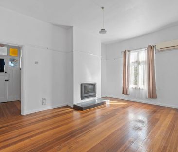 Charming Home in a Convenient Location, Invermay - Photo 1