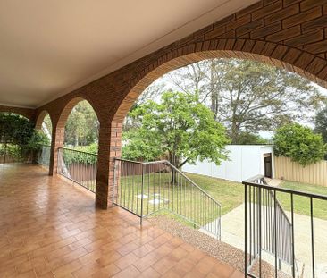 Beautifully Maintained 3-Bedroom Home – Freshly Updated Throughout - Photo 4