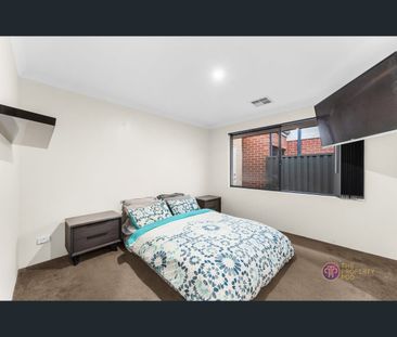 32 Mudstone Road, Banjup, WA 6164 - Photo 6