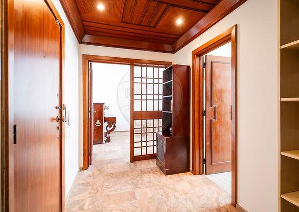 Apartamento T3 em Lisboa