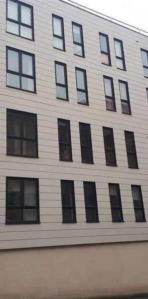 Commercial Road, Southampton, SO15 - Photo 1