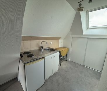 Location Appartement 1 pièce 11m² - Photo 3