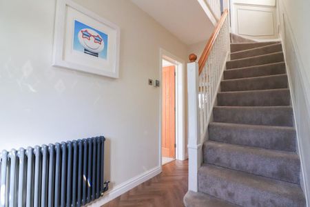 3 bedroom semi-detached house to rent - Photo 5