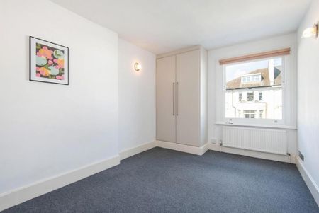 2 bedroom flat to rent - Photo 5