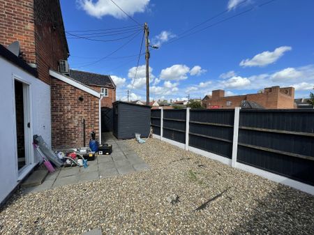 Hungate Lane, Beccles - Photo 3