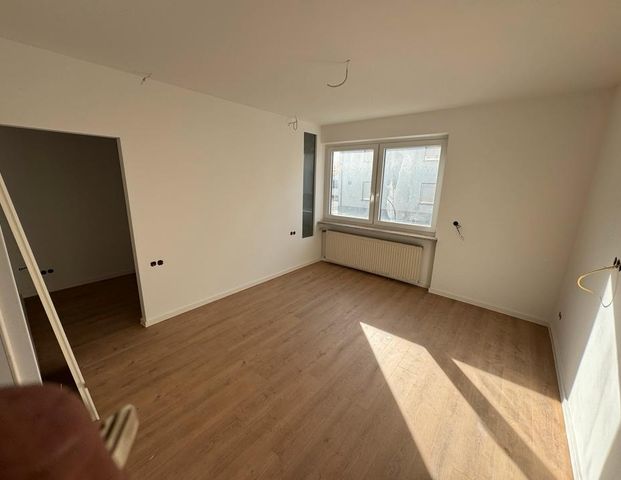 3 Zimmer-Wohnung im Erdgeschoss 110 m² mit Terrasse & Stellplatz - Photo 1