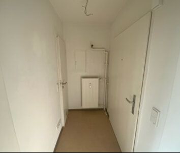 Gute Anbindung an den ÖPNV - Foto 6