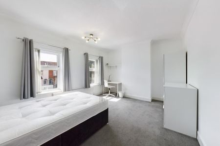 2 bedroom house to rent - Photo 3