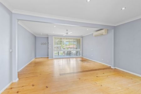 Contemporary Family Sanctuary - Photo 3