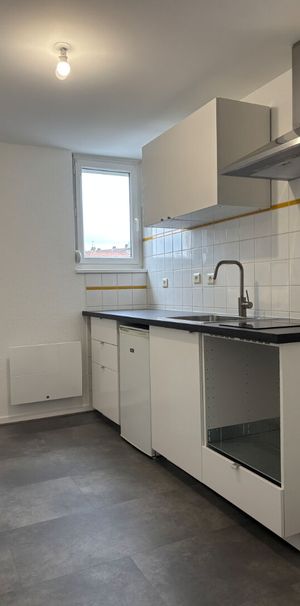 Location Appartement 1 pièce 44m² BESANCON 25000 - Photo 1