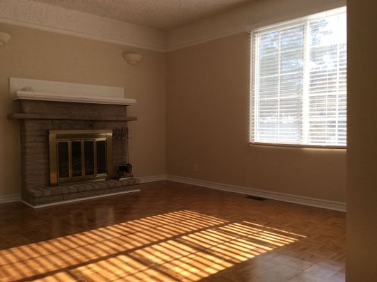For Lease - 88 Park Cres Crescent Unit# B, Richmond Hill, Ontario - Photo 1