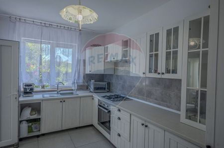 Casă de vânzare cu cabinet stomatologic – Chitila - Photo 4