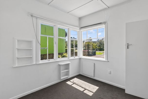 Prime Whataupoko Location For Rent! - Photo 1