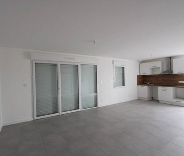 Maison 4 pièces - - Photo 1