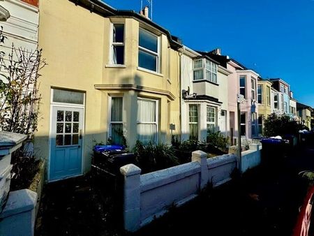 Cobden Road, Worthing, BN11 - Photo 2