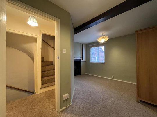 2 bedroom terraced house to rent - Photo 1