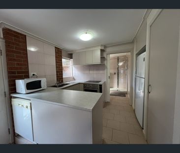 25A Kurrajong Cres, Melton South, Vic 3338 - Photo 6