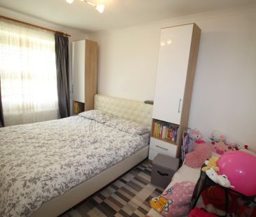 Priory Road, High Wycombe - Photo 1