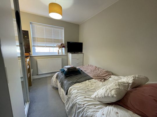 Robey Court – 2 Bed - Photo 1