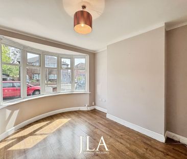 3 bed semi-detached house to rent in Ravenhurst Road, Leicester, LE3 - Photo 4