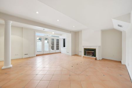 For Lease - 88 Elgin Street, Markham, Ontario - Photo 2