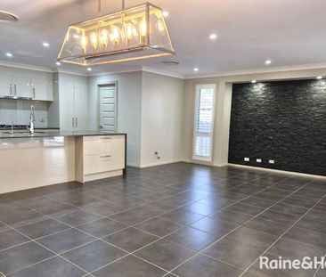 Spacious Modern Family Home in Glenfield - AVAILABLE NOW! - Photo 5