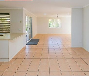 10 Cleo Court, QLD 4655, Torquay - Photo 3