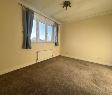 2 bedroom semi-detached house to rent - Photo 5