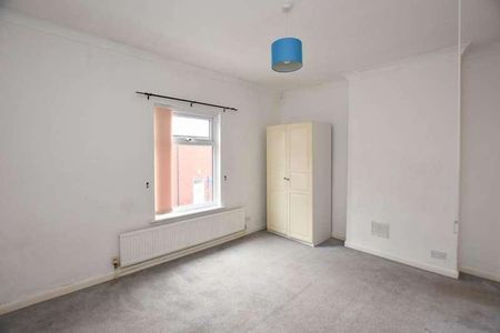First Avenue, Hindley, Wigan, WN2 - Photo 4