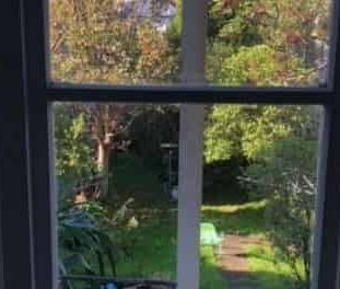 Hataitai Large bedsit - Photo 2