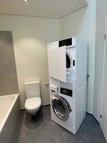 2.5 Zimmer, 80 m², 2. Stock - Foto 2