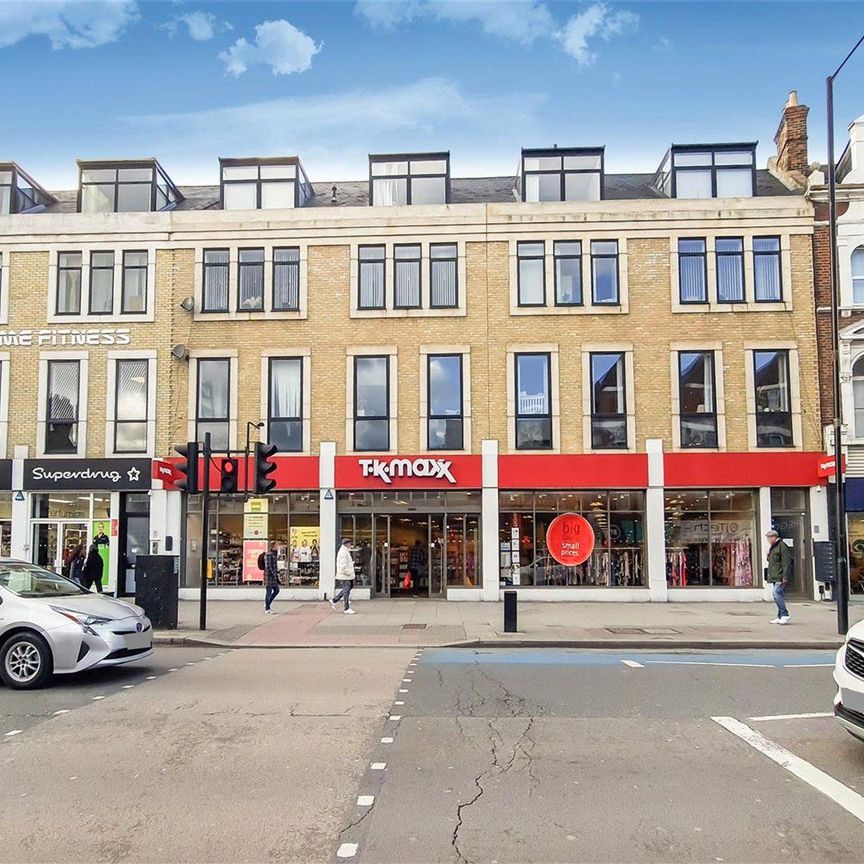Balham High Road, Balham, SW12 - Photo 1