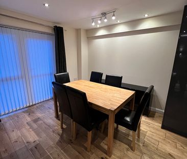 2 Bed Flat, Adrian House, E15 - Photo 4