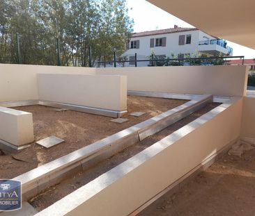 Location Appartement 2 pièces 44m² BORMES LES MIMOSAS 83230 - Photo 4