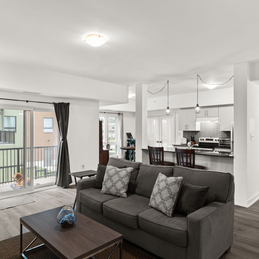 For Lease - 4 SPICE Way Unit# 117, Barrie, Ontario - Photo 1