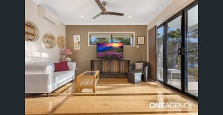 1/19 King Street, Urangan, Qld 4655 - Photo 3