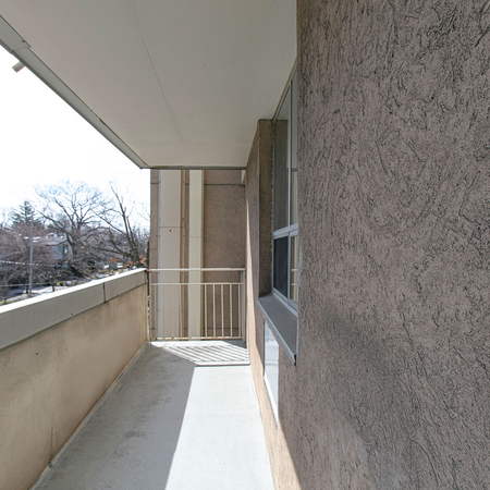 525 Avenue Eglinton Est - Bachelor - Photo 4