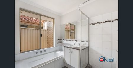 ARMADALE - 3x2 - LIVING LARGE! - Photo 4