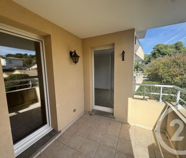 Location Appartement 2 pièces 45m² CHATEAU GOMBERT 13ème - Photo 4